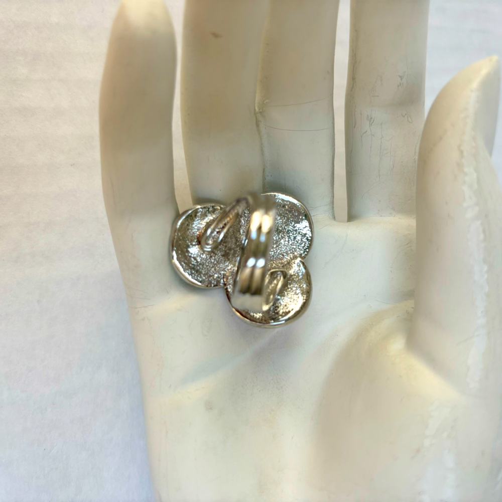 Tri-Color Crystal Ring - Picture 7 of 10